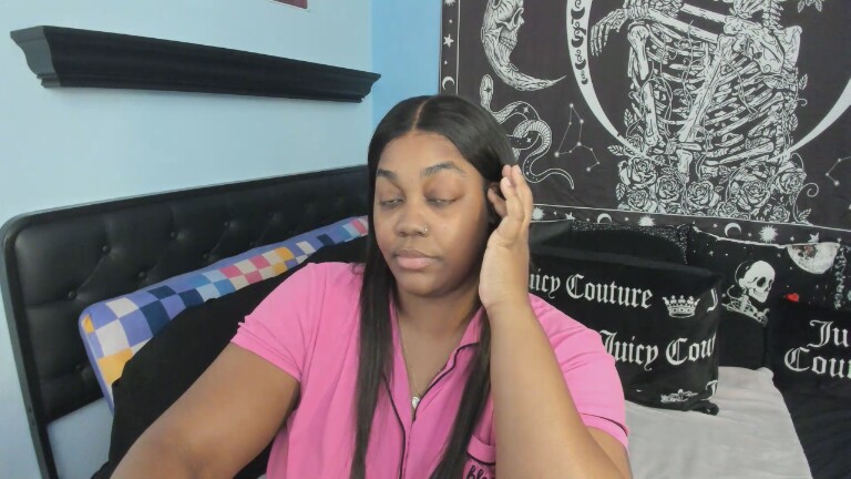 ChloeBankz's Streamate show and profile