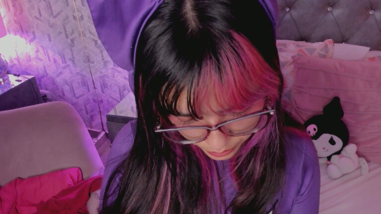 MaddieWaves's Streamate show and profile