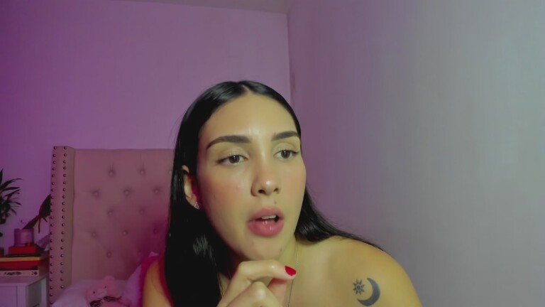 SoyLili's Streamate show and profile