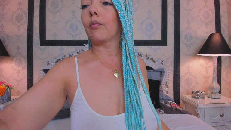 MadisonBecker's Streamate show and profile