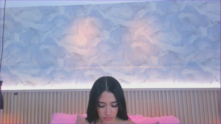 HemmaThompsonn's Streamate show and profile