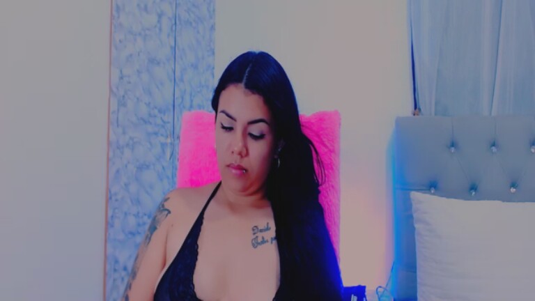 Sharohot69's Streamate show and profile