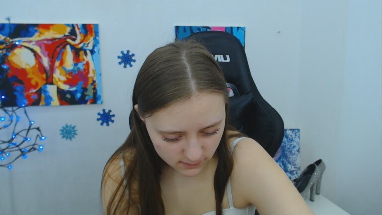 ArinaBelly's Streamate show and profile