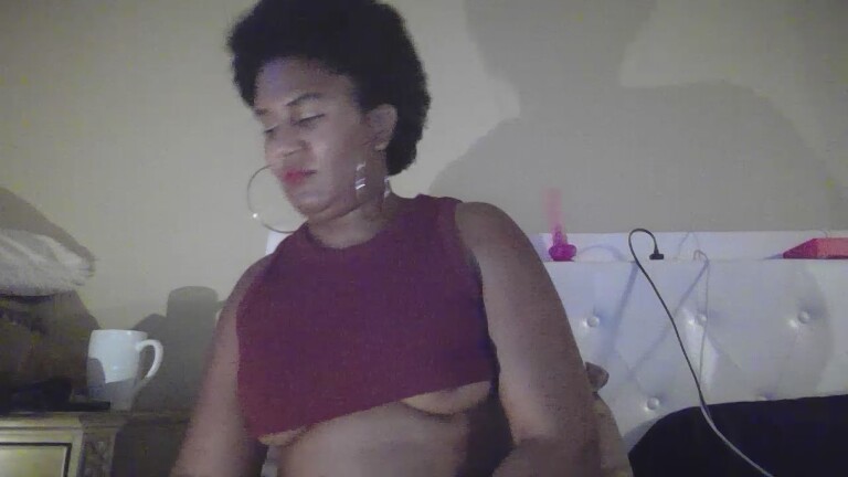 NikolePlays's Streamate show and profile