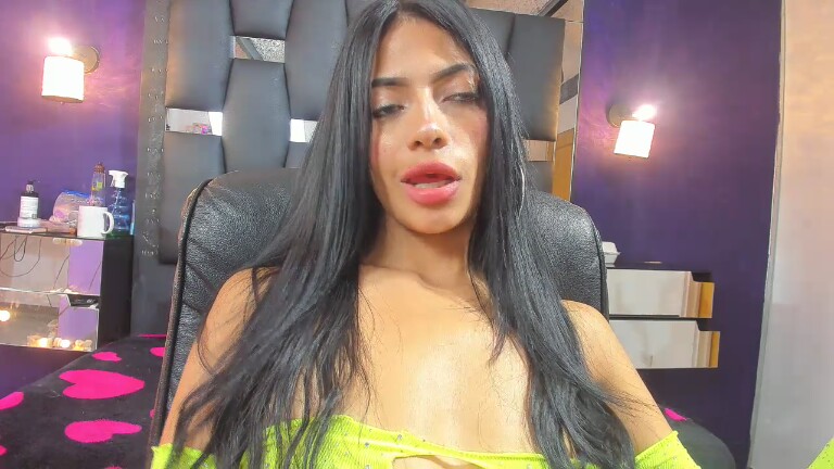 EMYCLARK's Streamate show and profile