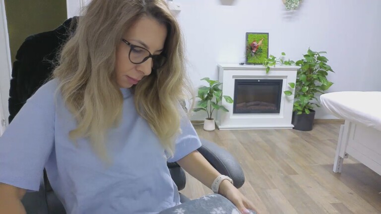 MsSuky's Streamate show and profile