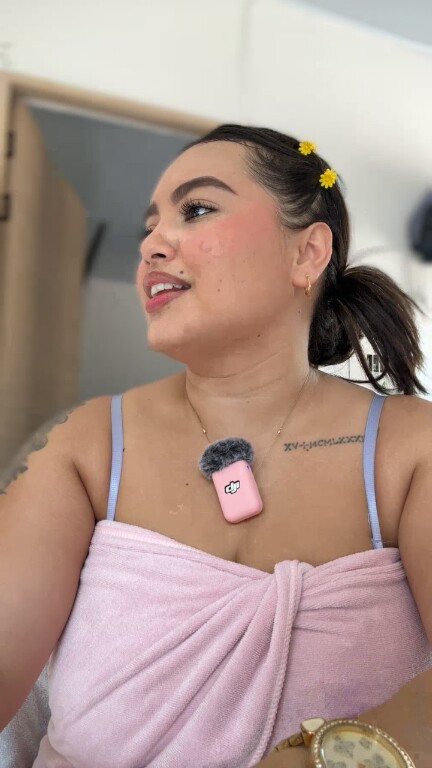 Evelin_Lombardi's Streamate show and profile