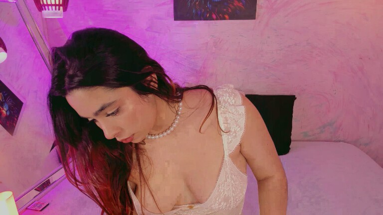 AnnaWhhitte's Streamate show and profile