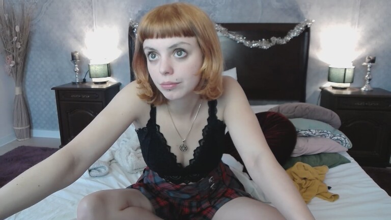LEEZIE's Streamate show and profile