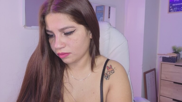 blueehazell18's Streamate show and profile