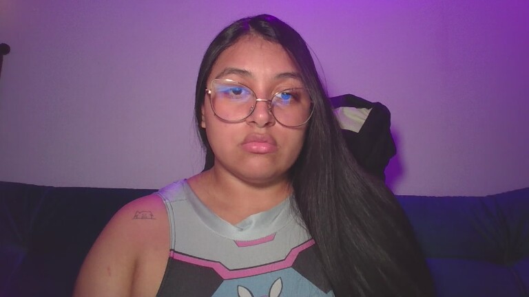 Sofiarodrigue's Streamate show and profile