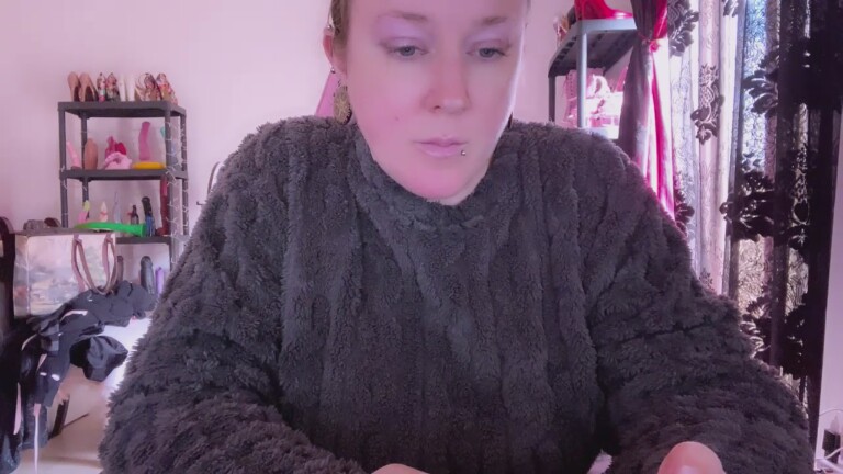 GoddessKisica's Streamate show and profile