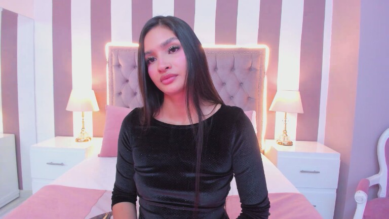 AuraClark's Streamate show and profile