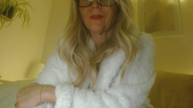 MissMilaRae's Streamate show and profile