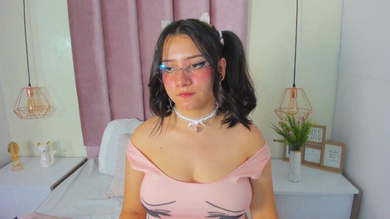 MartinaWolf's Streamate show and profile