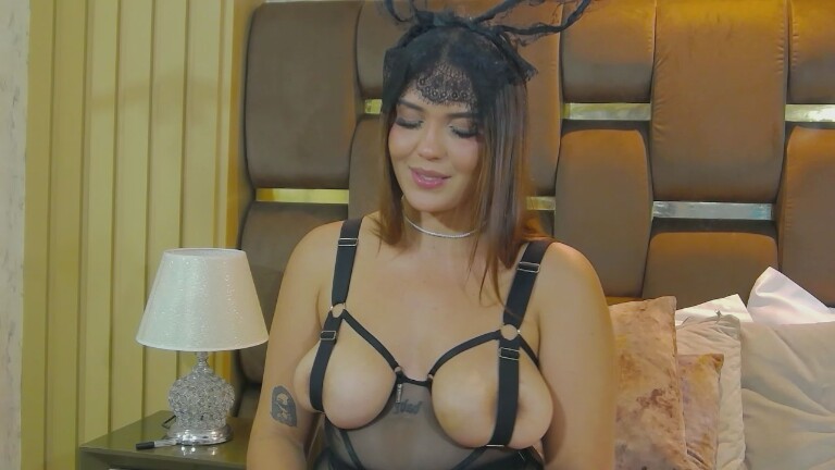 RoxyStewart's Streamate show and profile