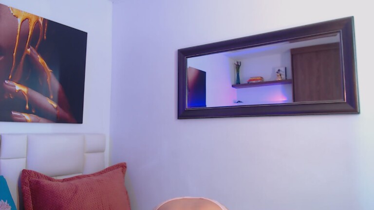 MaryMilan's Streamate show and profile