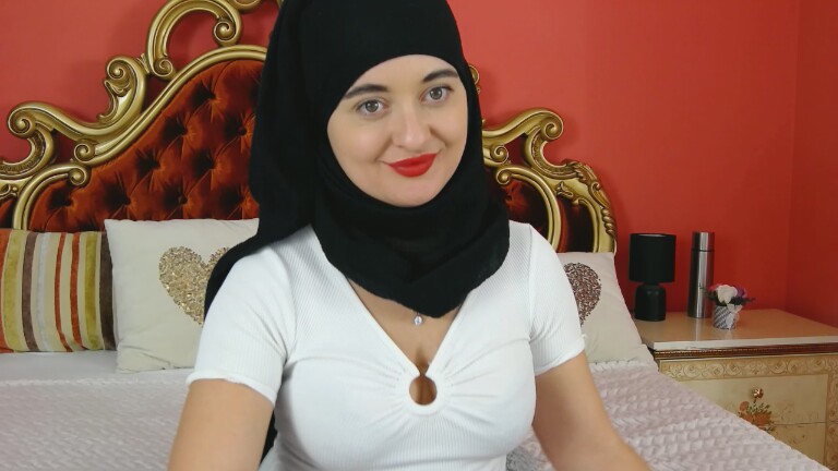 ANNALYAx's Streamate show and profile