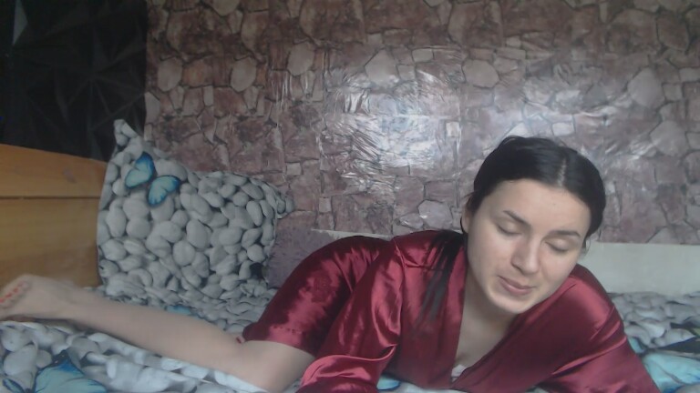 SELYINA's Streamate show and profile