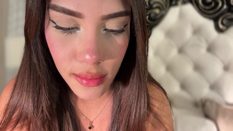 GabbyHadid's Streamate show and profile