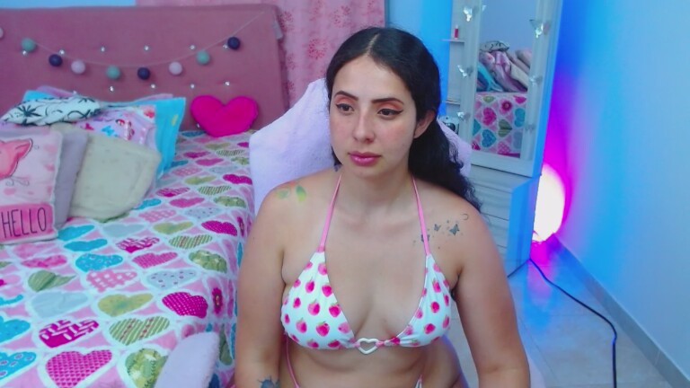 AliceeSiimpson's Streamate show and profile