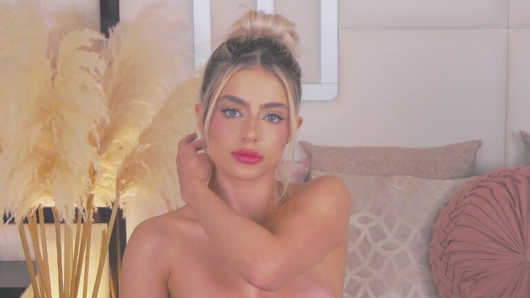 JohanaMiller's Streamate show and profile