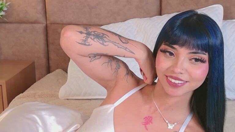 AlanaPierce's Streamate show and profile