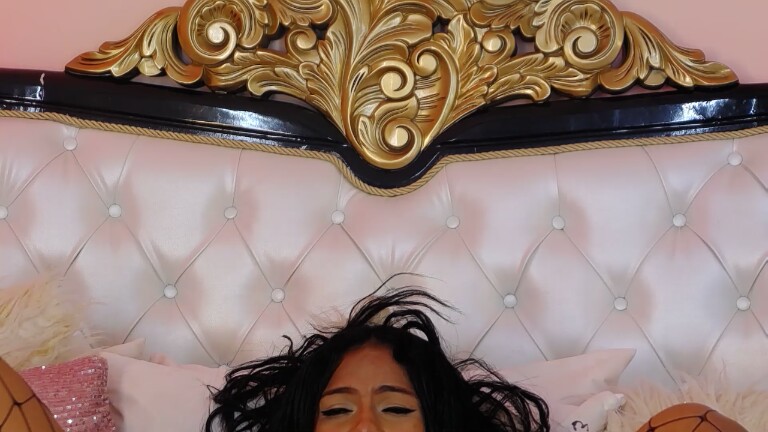 NikolJhones's Streamate show and profile