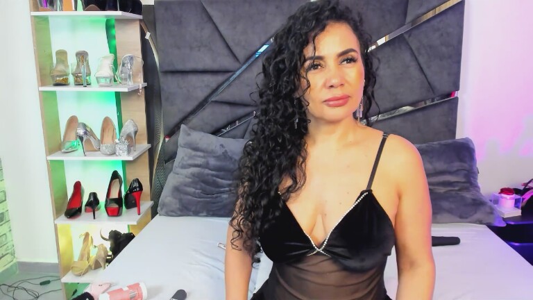 CatlinBouuvier's Streamate show and profile