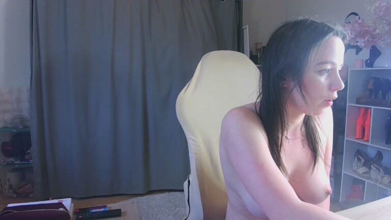 hotenza's Streamate show and profile