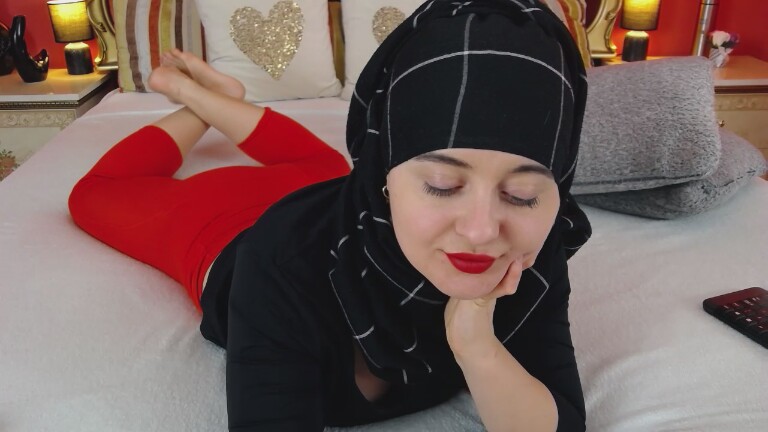 ANNALYAx's Streamate show and profile