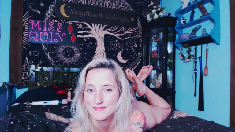 MissQuinCam's Streamate show and profile