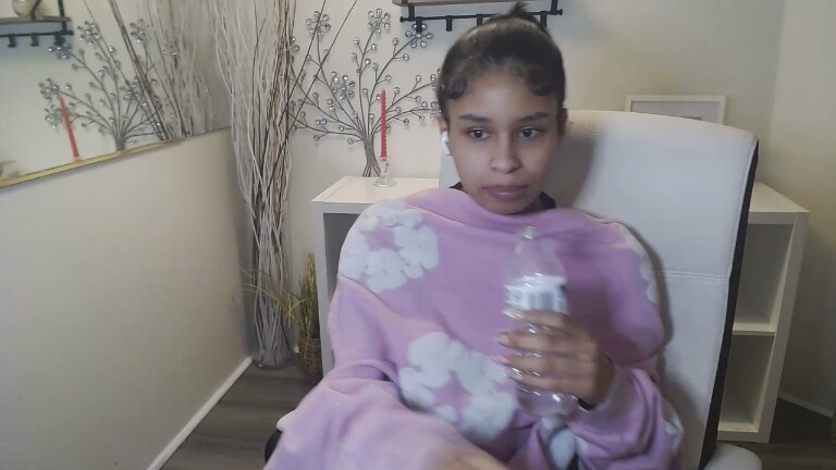 GigiTate's Streamate show and profile