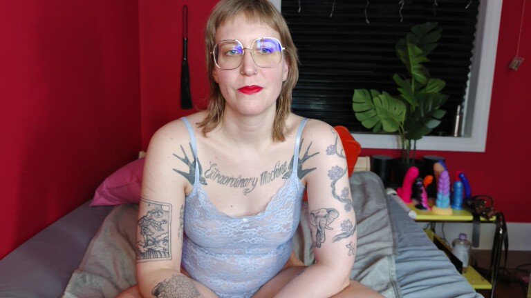 xoxoaliaquinn's Streamate show and profile