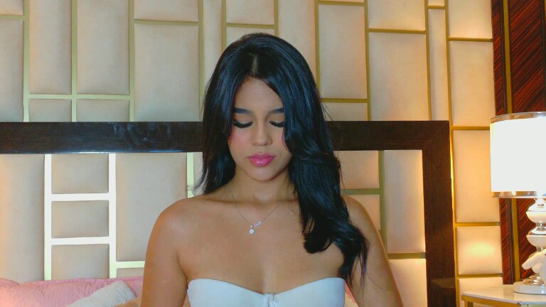 GreciaMorgan's Streamate show and profile