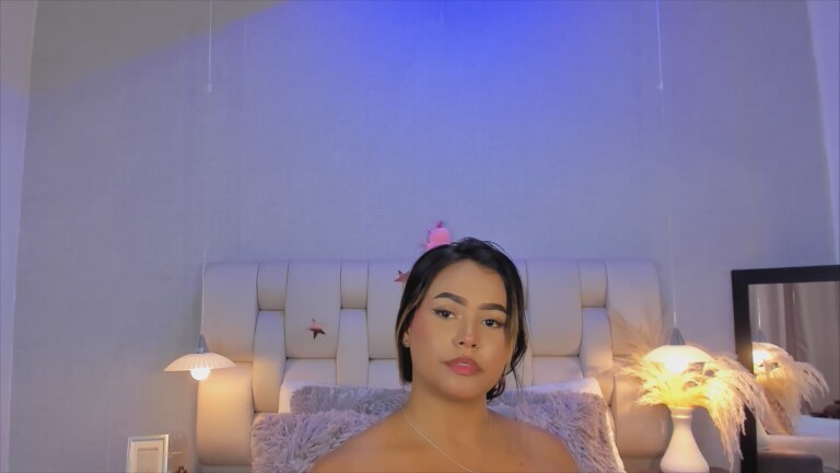 EmmaPrinncess's Streamate show and profile