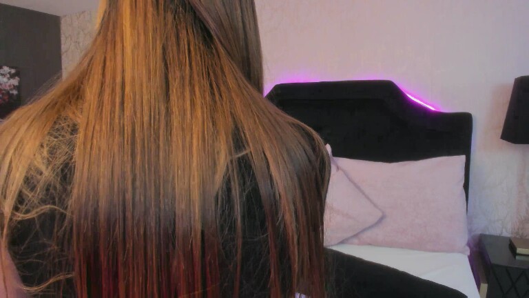 AlicceGray's Streamate show and profile