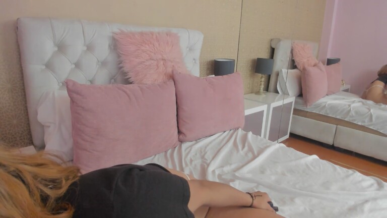 AnitaVega's Streamate show and profile