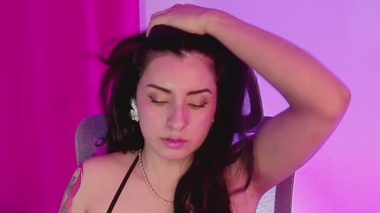 AmelieMeyer66's Streamate show and profile