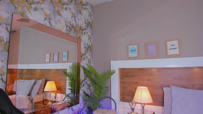 EvaPortmann's Streamate show and profile