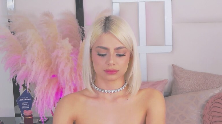 JohanaMiller's Streamate show and profile