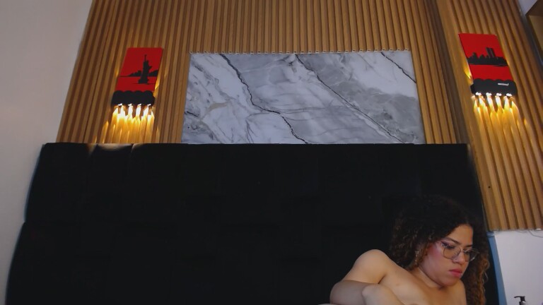 AnnieChers's Streamate show and profile