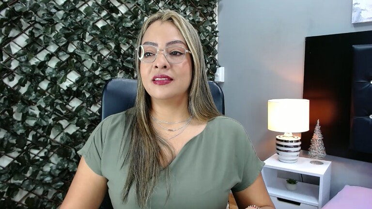 Laureen_Steele's Streamate show and profile