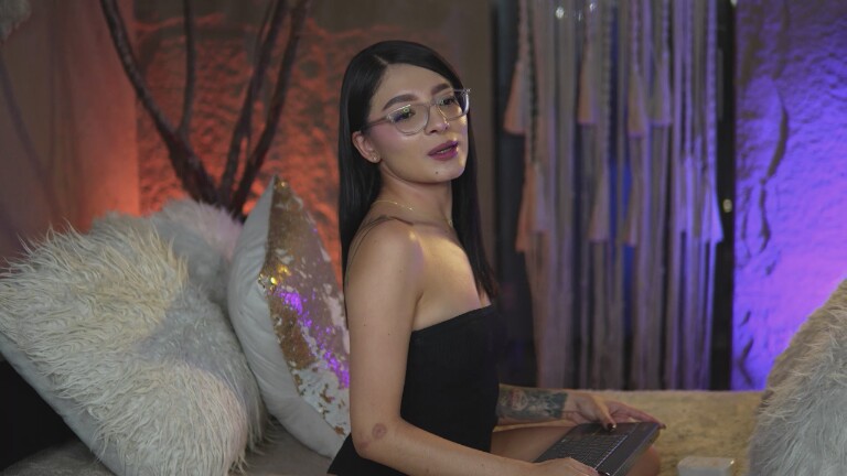 Miawiithe's Streamate show and profile