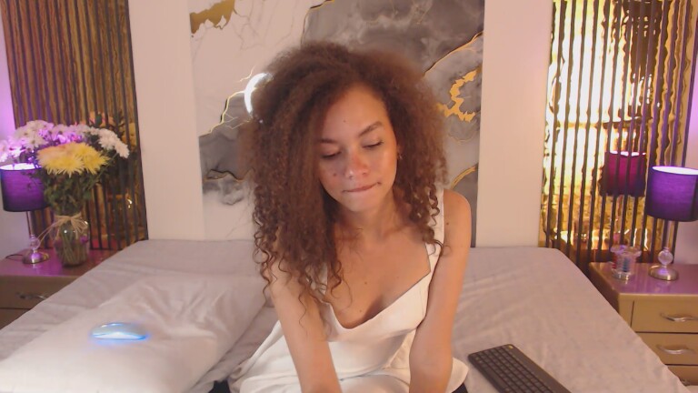 MiticaBrenner's Streamate show and profile