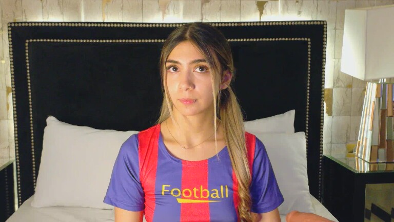 HollyLincon's Streamate show and profile