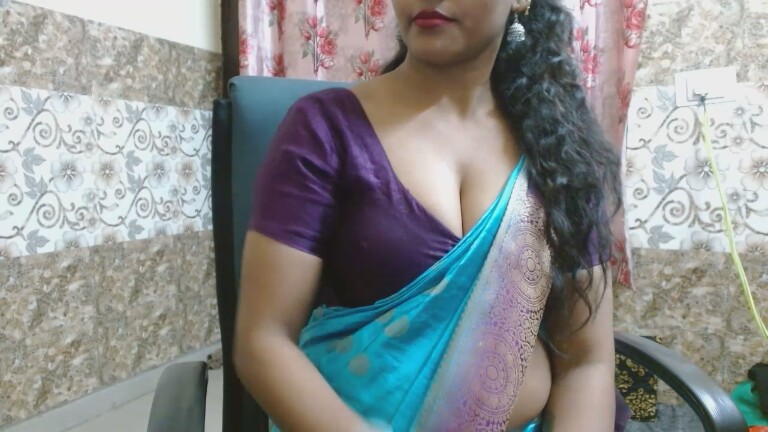 Cherry_Neetu's Streamate show and profile