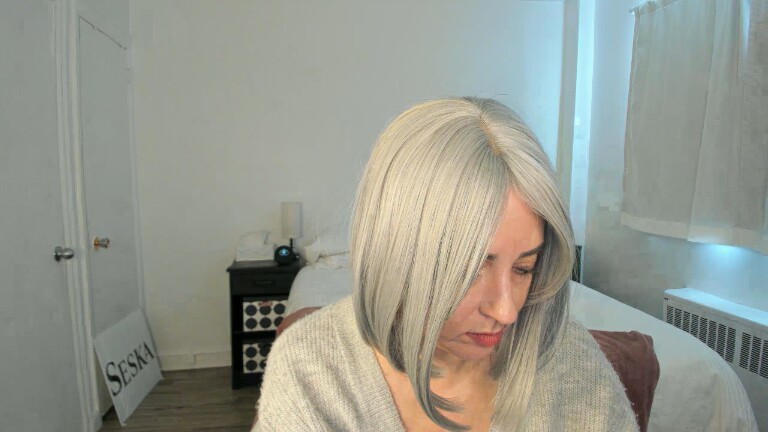 TheRealSeska's Streamate show and profile