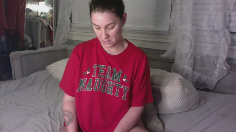 leoqueen1111's Streamate show and profile