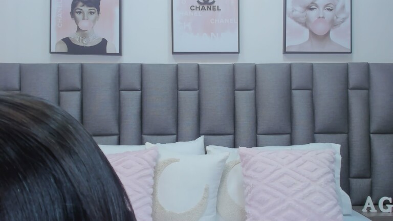 AmberrGreey's Streamate show and profile